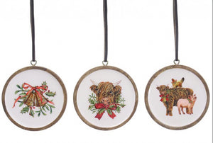 Open image in slideshow, Wood Farm Ornaments
