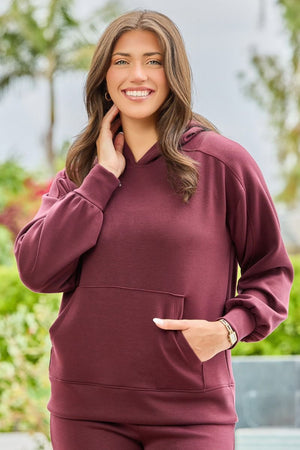 Open image in slideshow, Dear Scarlett Seaside Hoodie - Wine
