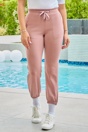 Open image in slideshow, Dear Scarlett Day Trip Joggers - Mauve
