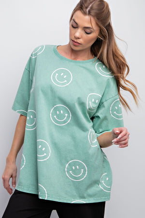Open image in slideshow, Smiley Face Top - Apple Green
