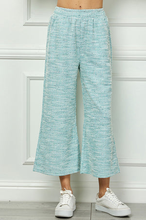 Open image in slideshow, Boucle Textured Cropped Pant - Mint

