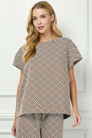 Open image in slideshow, Textured Top - Brown &amp; White
