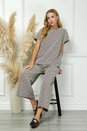 Textured Top - Brown & White
